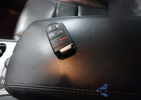 2021 Jeep Grand Cherokee Limited 4X4 из США, поврежденный, VIN 1C4RJFBG4MC808700